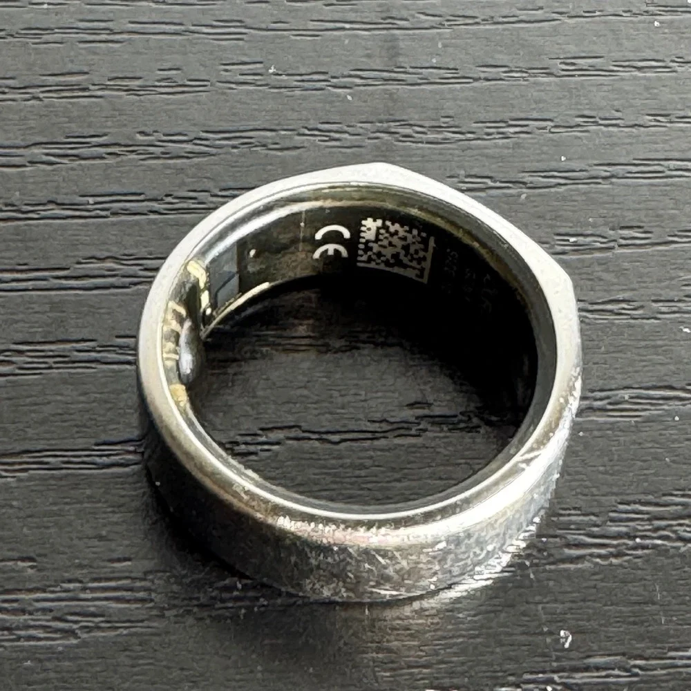 Oura Ring Gen 3 Horizon Silver Size 10 Activity Sleep Tracker Smart Charger